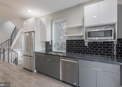 1503 N 26th St 5